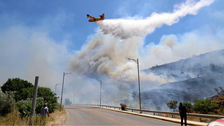 Φωτιά στη Δράμα: Ενισχύθηκαν οι δυνάμεις που δίνουν μάχη με τις φλόγες