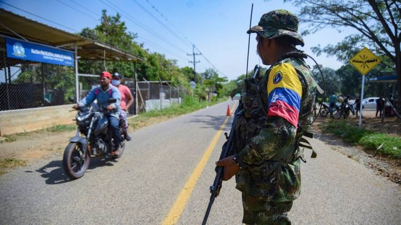 Κολομβία: Απελευθερώθηκαν 57 στρατιωτικοί που κρατούνταν όμηροι σε περιοχή ελεγχόμενη από αντάρτες