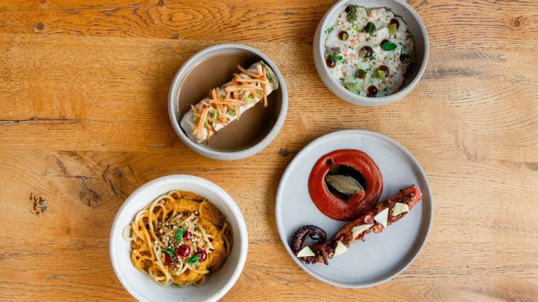 Επτά food & drink νέα από τα εστιατόρια της Αθήνας που πρέπει να βάλουμε στην ατζέντα μας