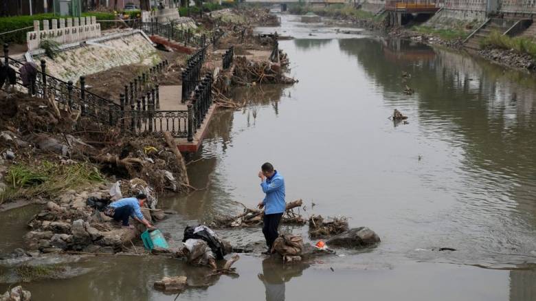 Κίνα: Πάνω από 80.000 άνθρωποι απομακρύνθηκαν εσπευσμένα από τα σπίτια τους εξαιτίας πλημμυρών