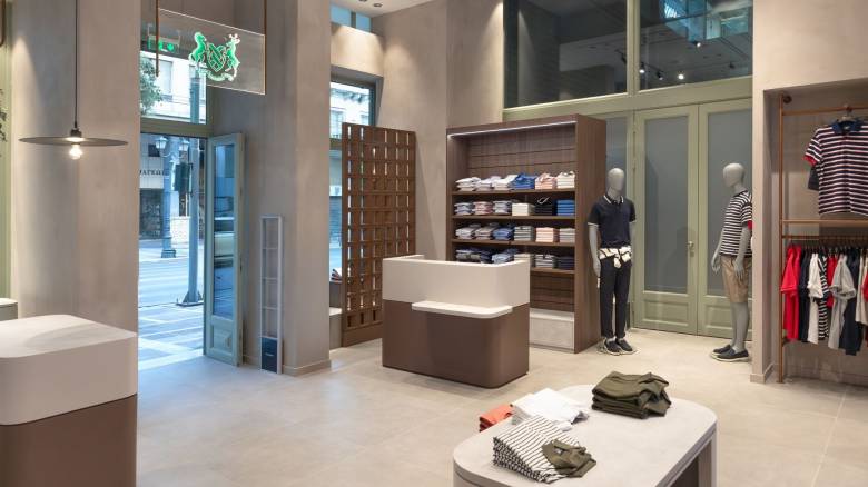 Η «THE BOSTONIANS» ανοίγει το νέο της Flagship store στο Μέγαρο Αρσακείου