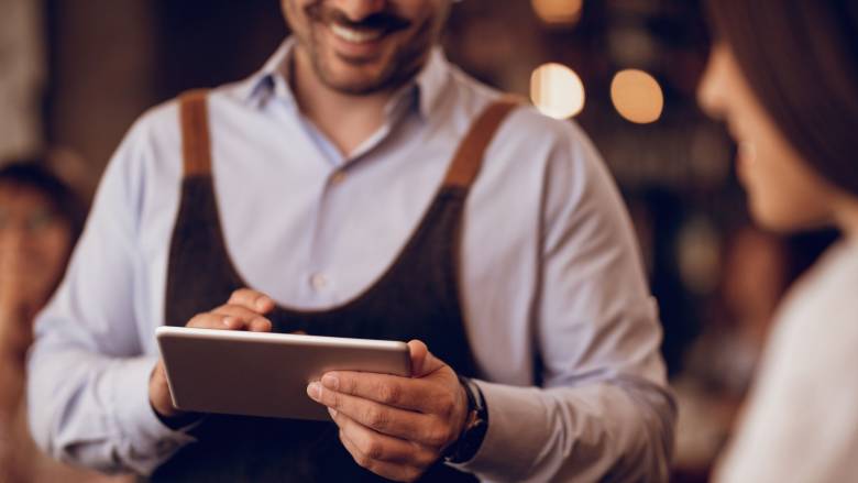 Ψηφιακή κάρτα εργασίας: Σε ποιους κλάδους επεκτείνεται πιλοτικά από την Πέμπτη