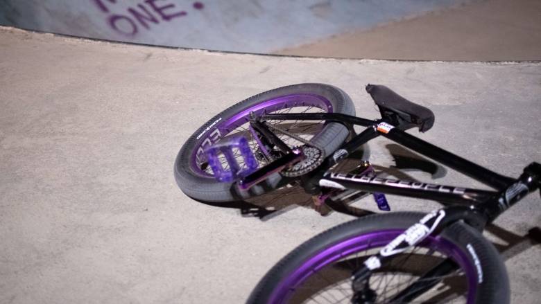 Στη ΜΕΘ εννιάχρονη την οποία παρέσυρε 58χρονη οδηγός στις Αχαρνές