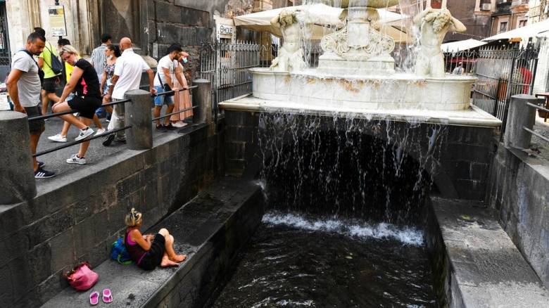 Σε «κόκκινο επίπεδο» επιφυλακής 21 ιταλικές πόλεις λόγω καύσωνα