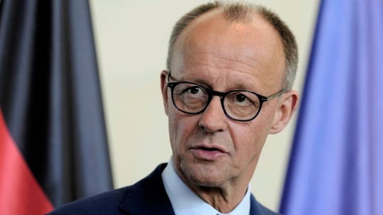 Γερμανία: Ο καγκελάριος Μερτς προειδοποιεί για «ψευδή αίσθηση ασφάλειας» - Ζητά ενίσχυση της άμυνας