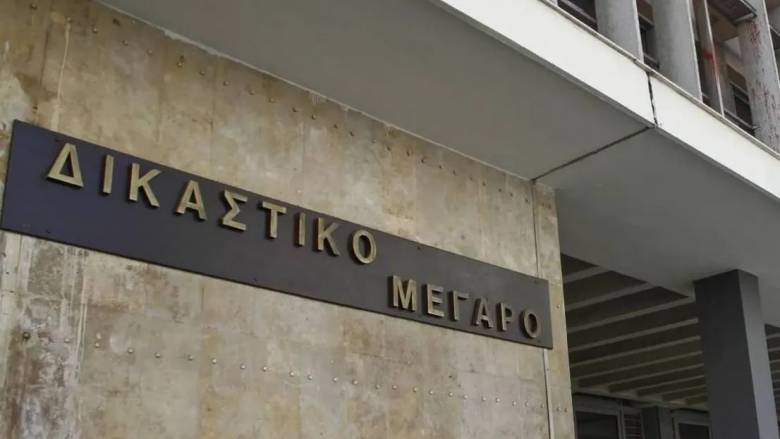 Θεσσαλονίκη: Ελεύθεροι με περιοριστικούς όρους οι 39 συλληφθέντες για δύο κυκλώματα αρχαιοκαπηλίας