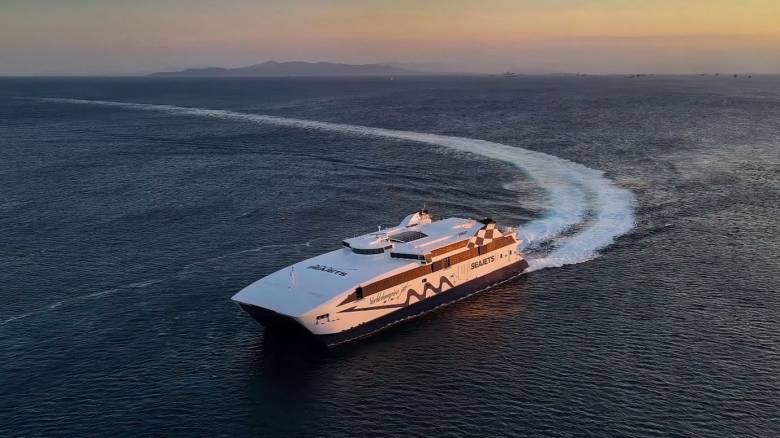 Πολλαπλές ευκαιρίες κάθε μέρα, για διακοπές στις Κυκλάδες αυτό το καλοκαίρι με τη SEAJETS