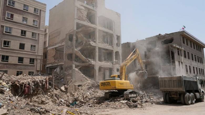 Ιράν: Ύψιστη προτεραιότητα οι εργασίες ανοικοδόμησης μετά τον πόλεμο με το Ισραήλ