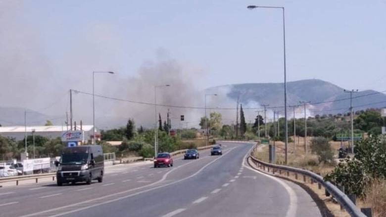 Κυκλοφοριακές ρυθμίσεις στο Μαρκόπουλο λόγω της πυρκαγιάς