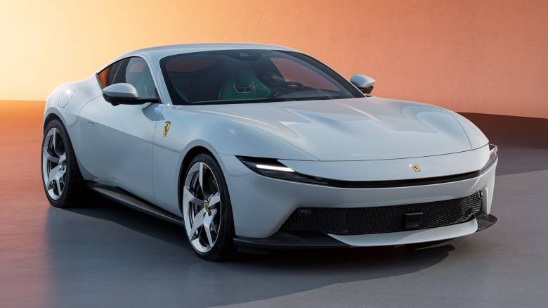 Η Ferrari αποκάλυψε την ολοκαίνουργια Amalfi