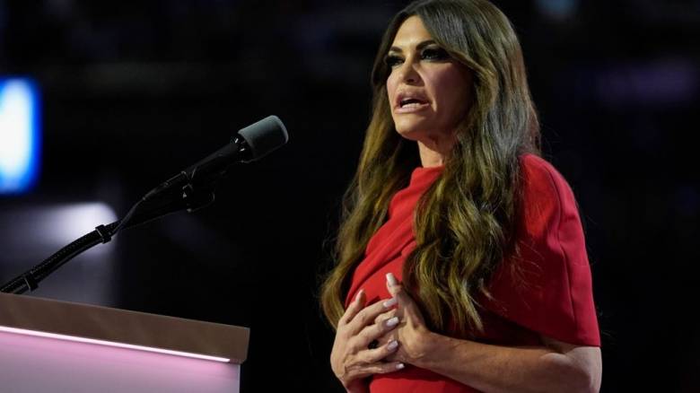 Συνάντηση Γκίλφοϊλ με την Ελληνίδα πρέσβη στην Ουάσινγκτον - «Οι σχέσεις ΗΠΑ - Ελλάδας πάνε μπροστά»