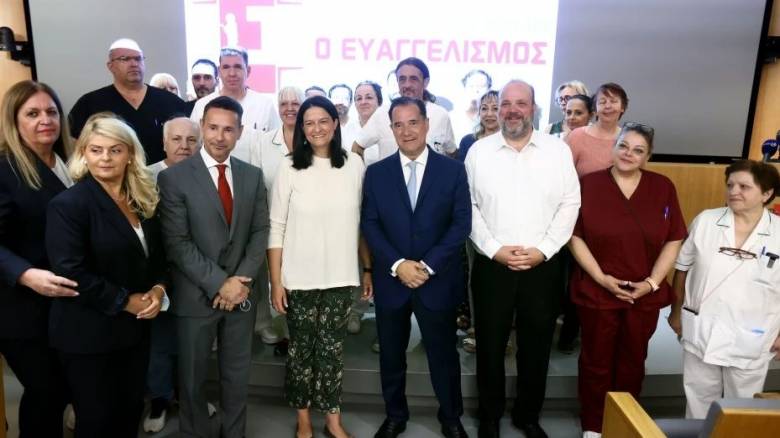 Κεραμέως και Γεωργιάδης στον Ευαγγελισμό: Πρόσληψη 500 τραυματιοφορέων μέσω της ΔΥΠΑ
