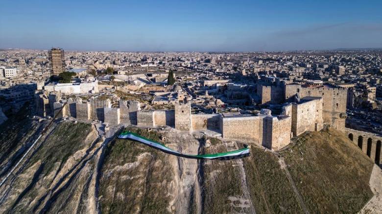 Συρία: Αντιδράσεις από την καταστροφή αγάλματος στο κέντρο του Χαλεπίου