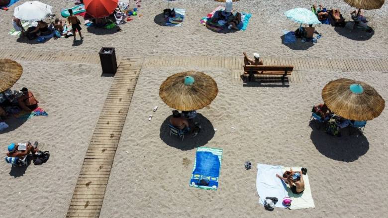 Καύσωνας: Σήμερα η θερμότερη ημέρα - Η πρόγνωση του Θοδωρή Κολυδά