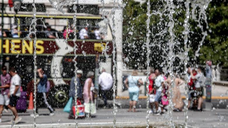 Στα ύψη ο υδράργυρος το Σάββατο: Πού έδειξε 40 βαθμούς το θερμόμετρο