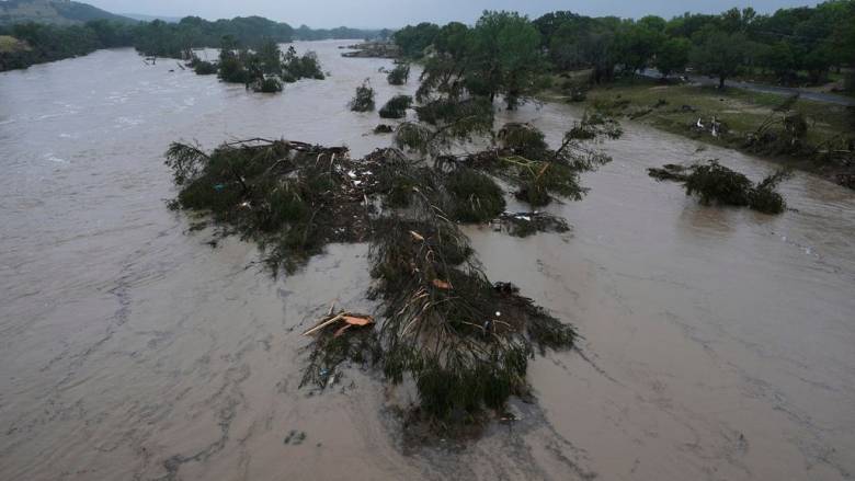 ΗΠΑ: Η τροπική καταιγίδα Σαντάλ σχηματίζεται στον Ατλαντικό και κατευθύνεται στη Νότια Καρολίνα