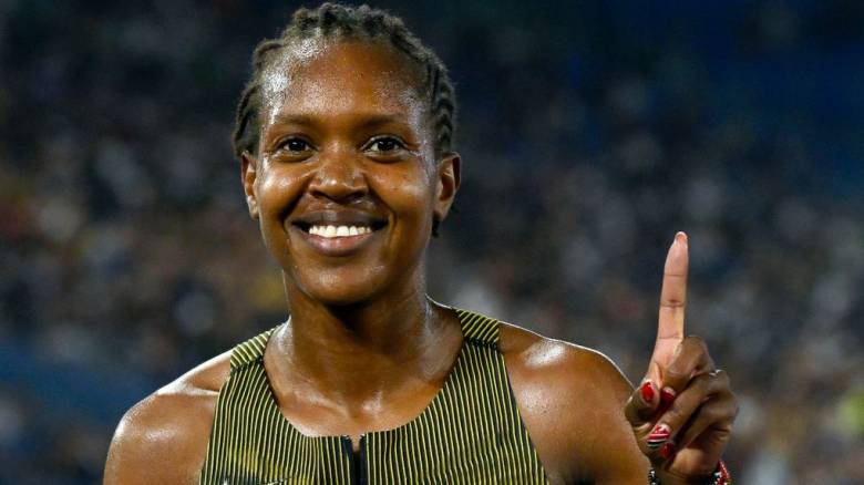 Νέο παγκόσμιο ρεκόρ από την Κιπγιέγκον στα 1500μ.