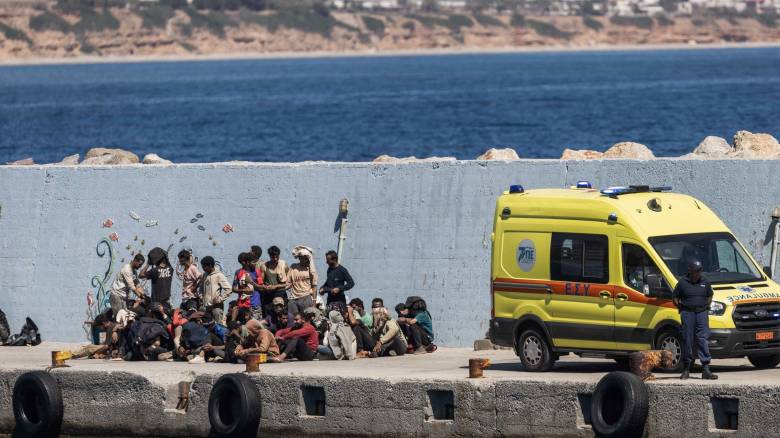 «Καταφθάνουν συνεχώς καραβιές ατόμων»: Ασφυξία στην Κρήτη από την αύξηση των μεταναστευτικών ροών