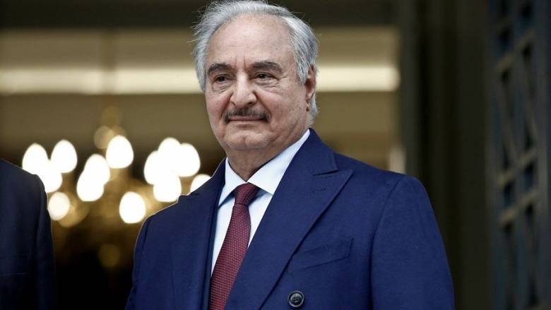 Μπλόκο Χαφτάρ στη Βεγγάζη: Οι πρώτες αντιδράσεις Ευρωπαίων για το «persona non grata» της Λιβύης