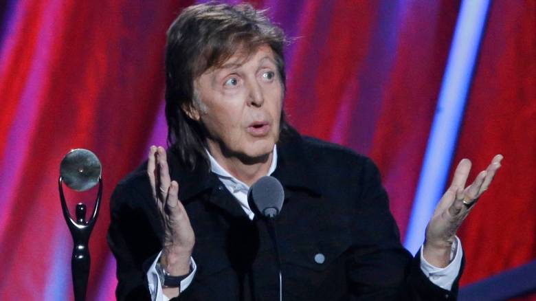 Τέλος σε όρους όπως το «μπιφτέκι» για τα χορτοφαγικά προϊόντα από την ΕΕ - Αντιδρά ο Πολ Μακάρτνεϊ