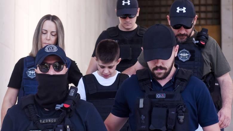 Στην Πάτρα η Ειρήνη Μουρτζούκου: Αποδοκιμάστηκε από το συγκεντρωμένο πλήθος