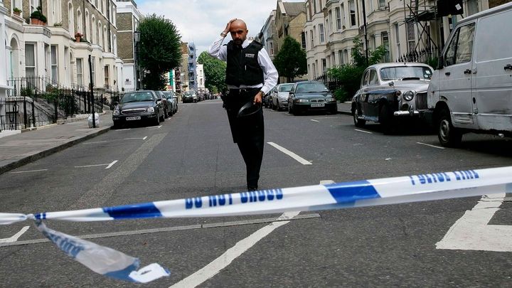 Νεκρός 24χρονος μετά από επίθεση με μαχαίρι κοντά σε εστιατόριο στο Λονδίνο