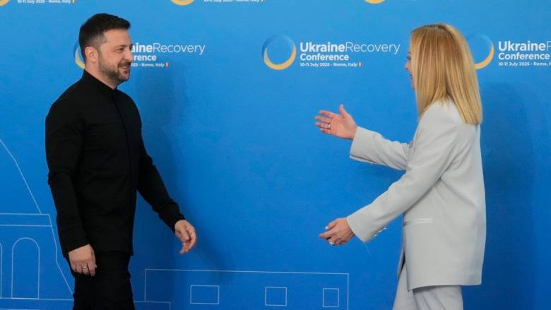 Μελόνι: Πάνω από 10 δισ. ευρώ η βοήθεια για την ανάκαμψη της Ουκρανίας