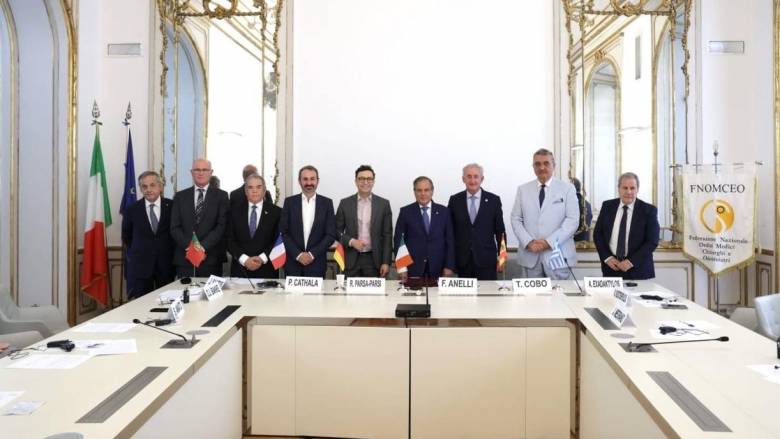 Η Υγεία επένδυση, όχι δαπάνη: Ο ΠΙΣ υπογράφει το μανιφέστο των Ευρωπαίων Γιατρών