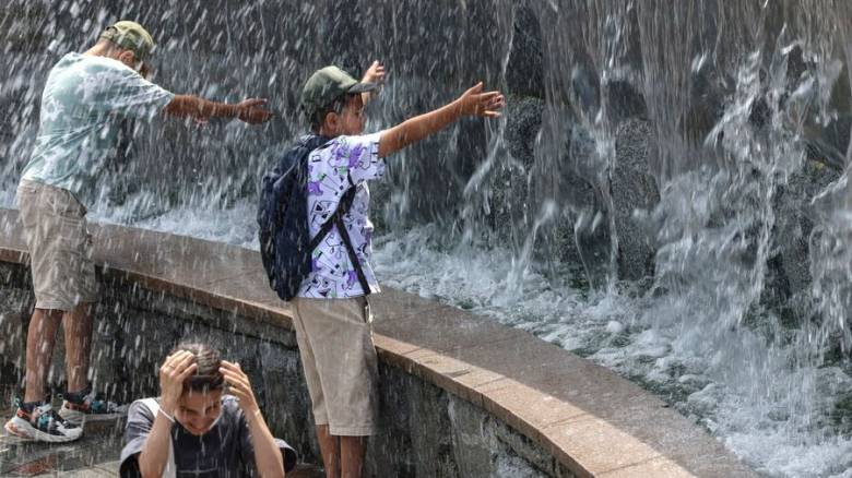Ρωσία: Καύσωνας πλήττει τη Μόσχα - Η θερμοκρασία κατέρριψε ρεκόρ 30ετίας