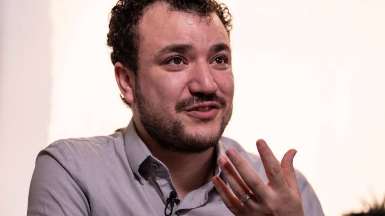 Μαχμούντ Χαλίλ: Μηνύει την κυβέρνηση Τραμπ για παράνομη κράτηση - Ζητά 20 εκατ. δολάρια