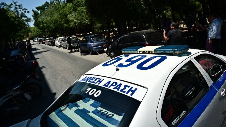 Πυροβολισμοί σε καφετέρια στον Κολωνό - Δύο τραυματίες