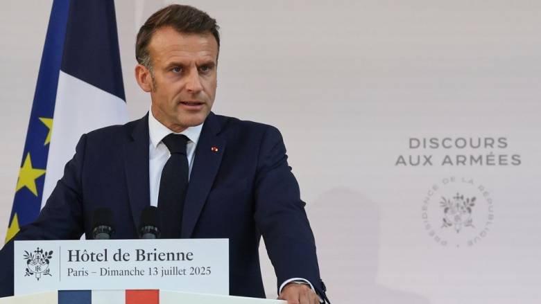 Γαλλία: Ο Μακρόν... ανακοινώνει πρωθυπουργό και ψάχνει «συμβιβασμό» - Δεν θα είναι από την Αριστερά