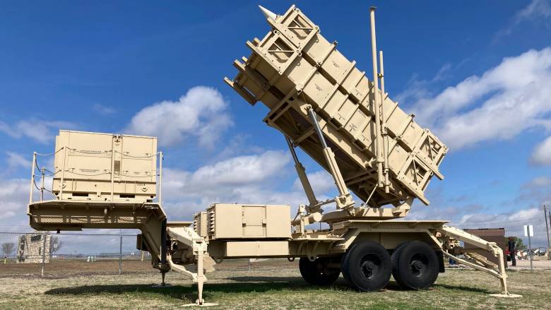 Εντός της ημέρας οι ανακοινώσεις Τραμπ για διάθεση όπλων στην Ουκρανία- Υποσχέθηκε συστήματα Patriot