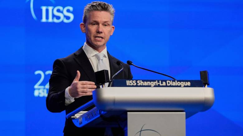 Σουηδία: Η Ευρώπη θα πρέπει να εξασφαλίσει «πολεμική ετοιμότητα»