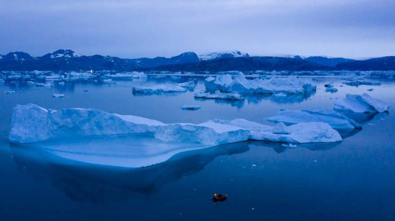 Ανεξήγητη αύξηση της αλατότητας του νερού συνδέεται με το λιώσιμο των πάγων της Ανταρκτικής