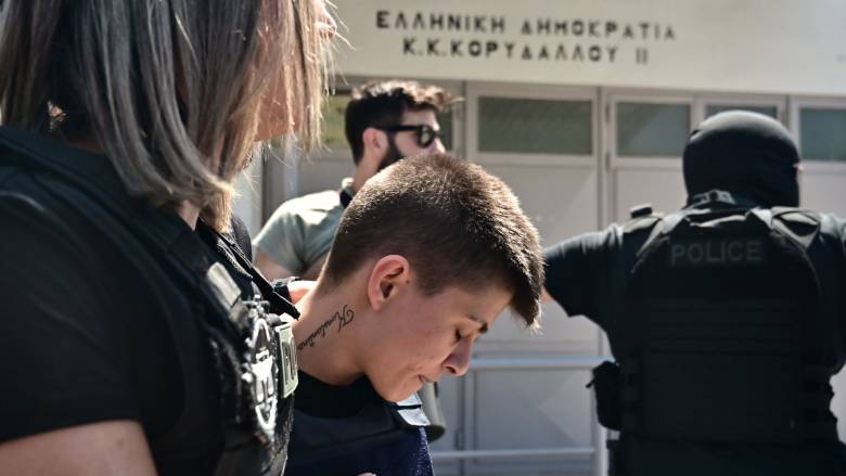 Απομονωμένη και υπό 24ωρη επιτήρηση η Μούρτζουκου στον Κορυδαλλό