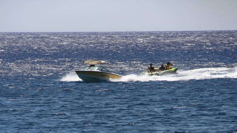 Τραυματίστηκε 16χρονος ενώ έκανε θαλάσσιο δαχτυλίδι τη Χαλκιδική