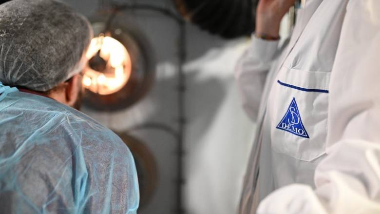 Πρώτες ύλες στη φαρμακοβιομηχανία: Πώς η Ελλάδα πρωτοπορεί στην ενίσχυση της παραγωγής;