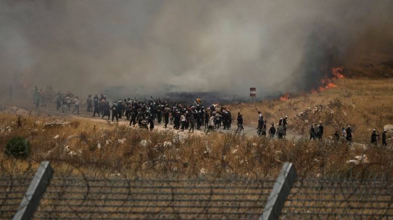 Με επώδυνα πλήγματα προειδοποιεί τη Συρία ο υπουργός Άμυνας του Ισραήλ