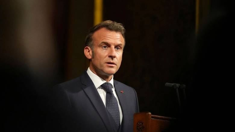 «Το μέλλον της Ουκρανίας δεν μπορεί να αποφασιστεί χωρίς τους Ουκρανούς», λέει ο Μακρόν