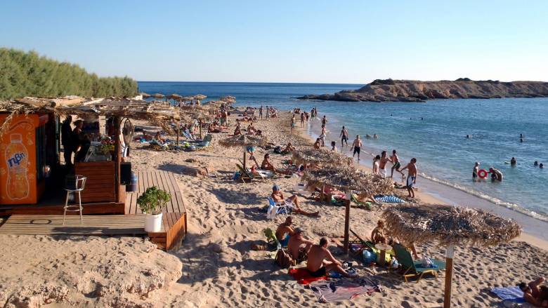 Χαλκιδική: Έλεγχοι σε καντίνες μετά από καταγγελίες για ομαδική δηλητηρίαση στο Ν. Μαρμαρά