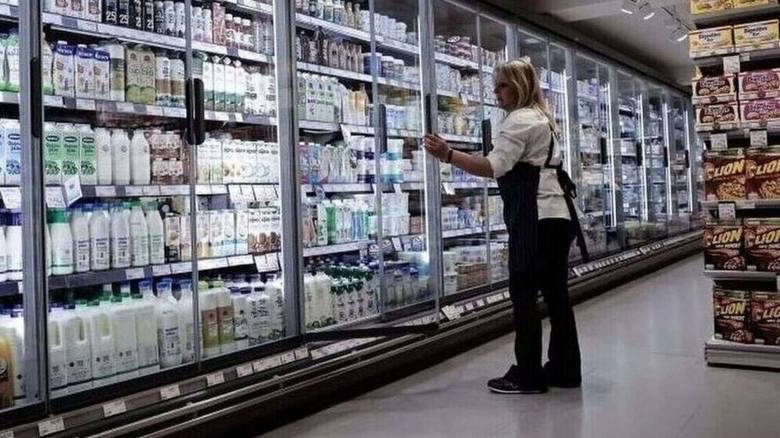 Σούπερ μάρκετ: «Αγκάθι» η έλλειψη προσωπικού το καλοκαίρι