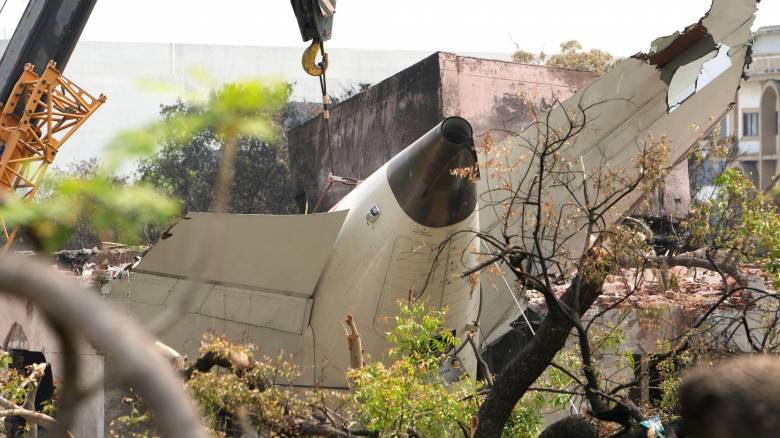 Συντριβή αεροσκάφους σε σχολείο στο Μπαγκλαντές - Ένας νεκρός, πολλοί τραυματίες