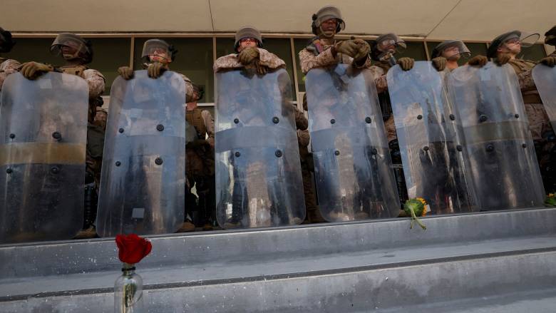 ΗΠΑ: Αποσύρονται οι 700 πεζοναύτες που είχαν αναπτυχθεί λόγω των ταραχών στο Λος Άντζελες