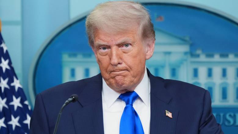 Μπέσεντ: Ο Τραμπ δεν θα βιαστεί να κλείσει εμπορικές συμφωνίες ενόψει της προθεσμίας Αυγούστου