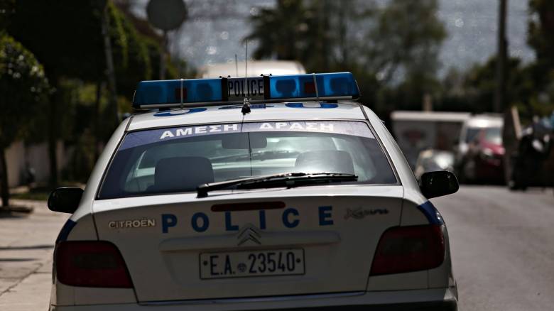 Συνελήφθη νεαρός για συμμετοχή σε ληστρική επίθεση σε βάρος φιλάθλων στην Αθήνα