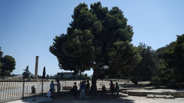 Καύσωνας: Αυτές είναι οι οκτώ περιοχές όπου ο υδράργυρος χτύπησε «κόκκινο»