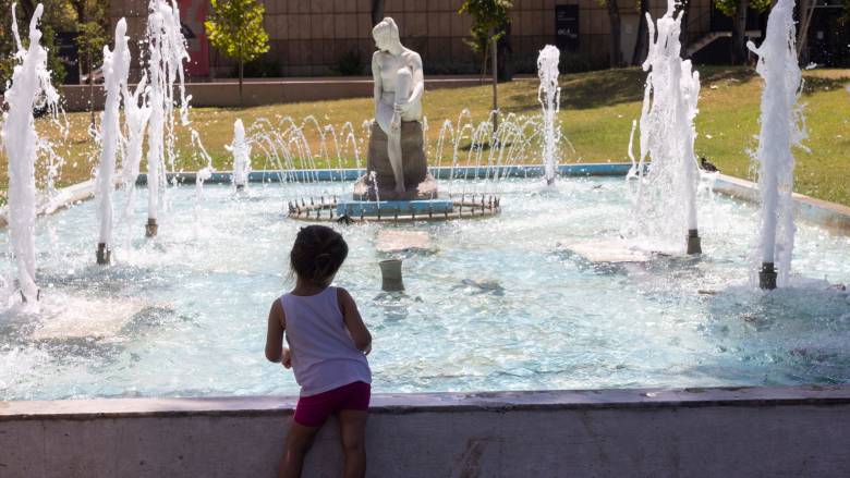 Πολιτική Προστασία: Νέες συστάσεις προς τους πολίτες για τον καύσωνα