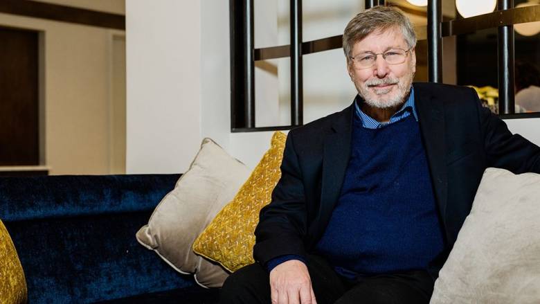 Dr. Besel Van der Kolk: Από το ψυχικό τραύμα, στην υπέρβαση του πόνου και στην απόλαυση της ζωής