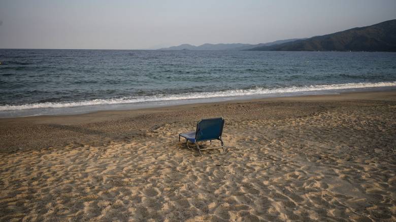 Κρήτη: Νεκρή 70χρονη τουρίστρια σε παραλία του Ηρακλείου